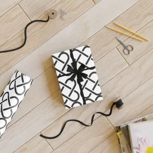 Modern Black & White Wrapping Paper Roll | Minimalist Gift Wrap | Eco-Friendly Holiday Packaging | Recyclable Luxury Wrapping Paper